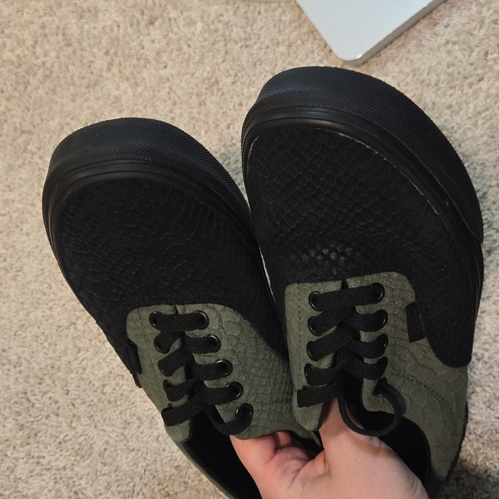 Vans‎ X Harry Potter Slytherin Snake Sneakers - Picture 4 of 7